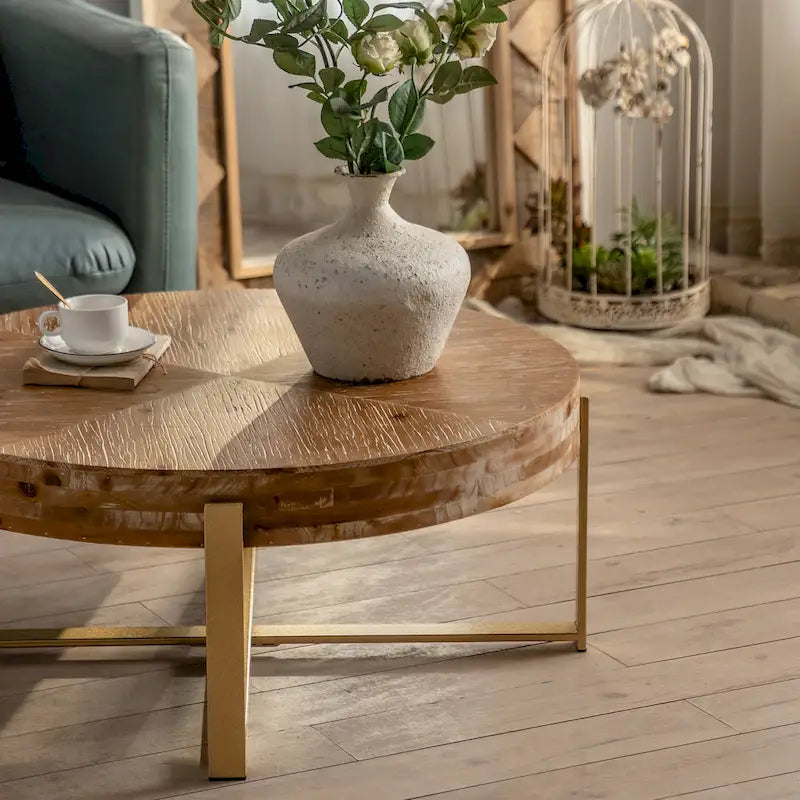 Table basse ronde au style rétro moderne, avec un design minimaliste.