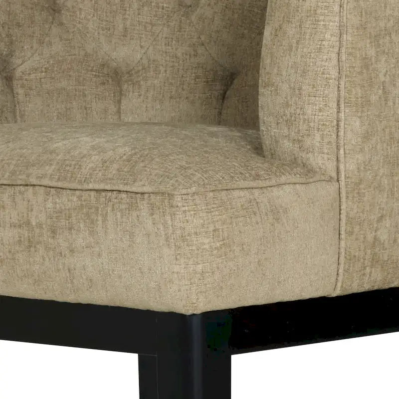 Fauteuil d'appoint capitonné Clough en tissu ou similicuir par Christopher Knight Home