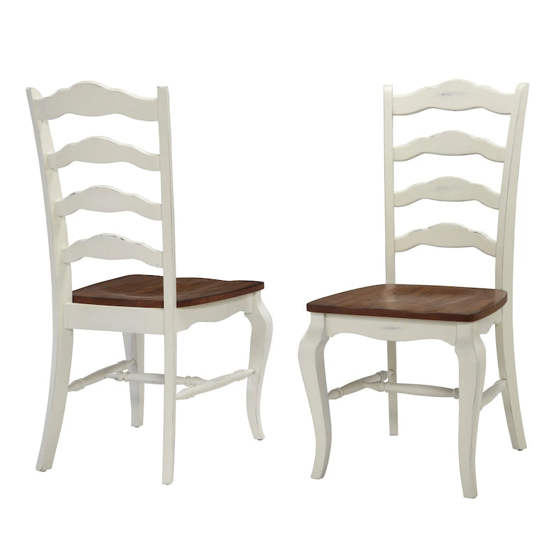 Deux ensembles de chaises
