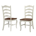 Deux ensembles de chaises