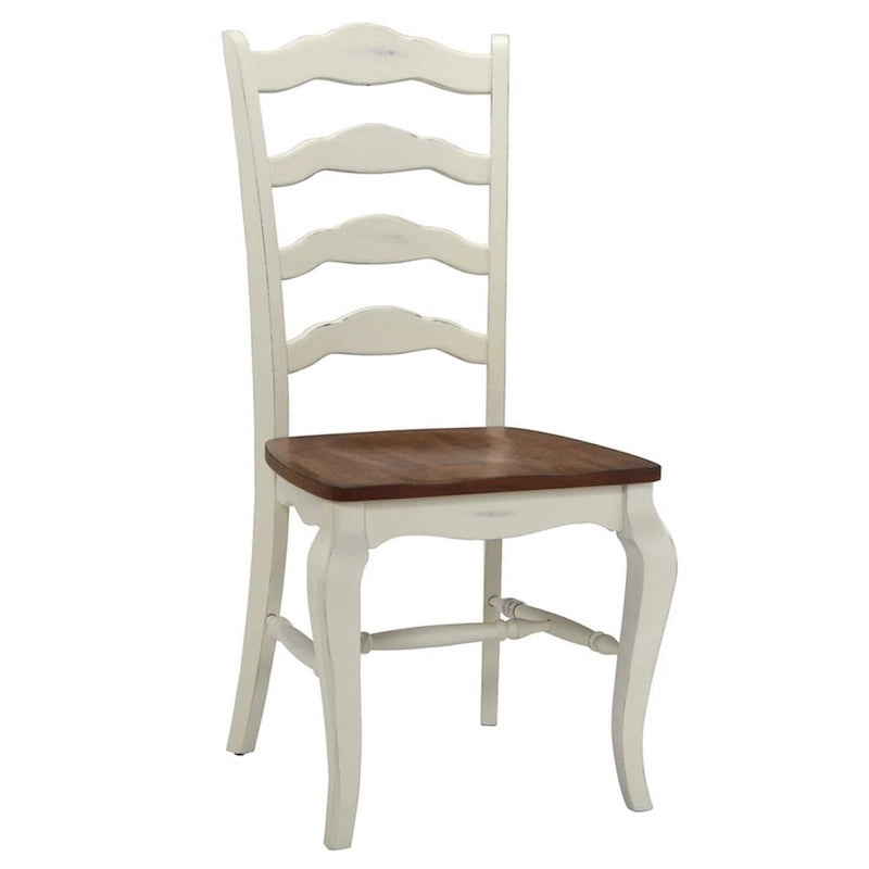 Deux ensembles de chaises