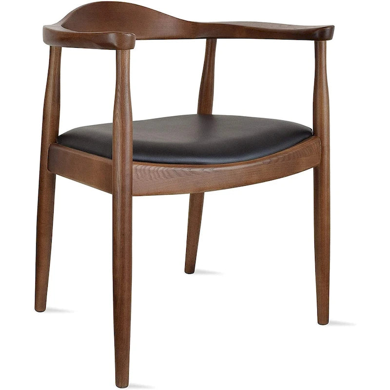 Chaise de salle à manger Kennedy en bois massif coudée, en chêne et similicuir