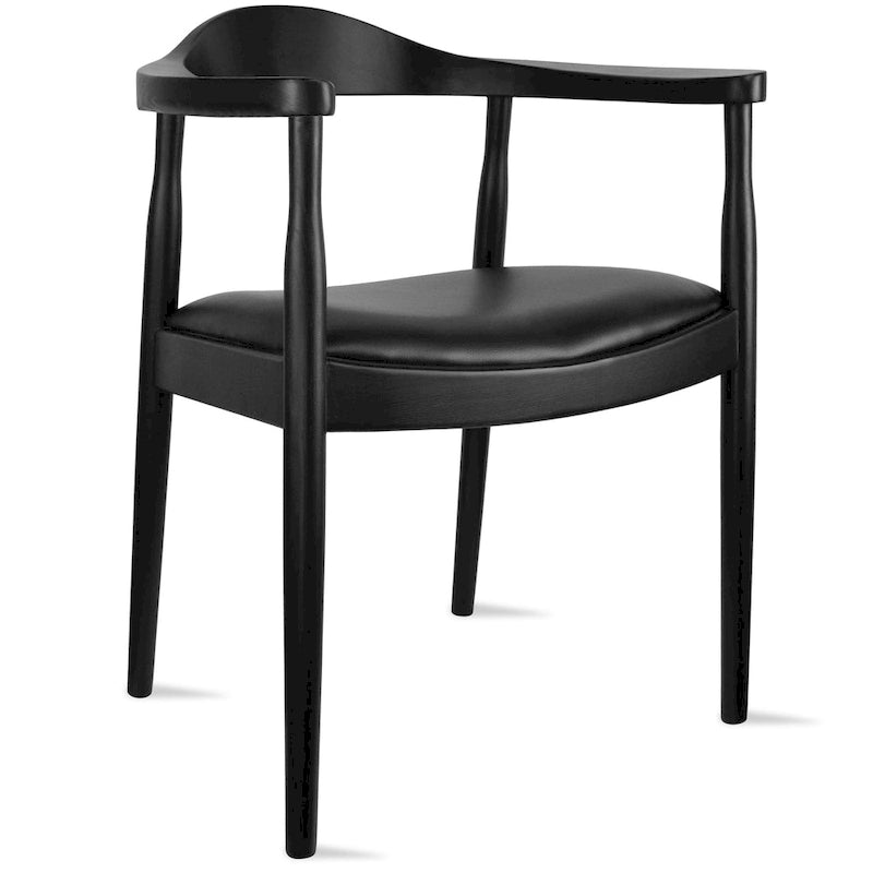 Chaise de salle à manger Kennedy en bois massif coudée, en chêne et similicuir