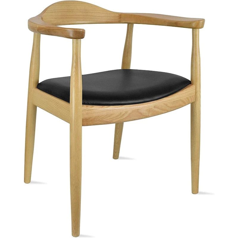 Chaise de salle à manger Kennedy en bois massif coudée, en chêne et similicuir