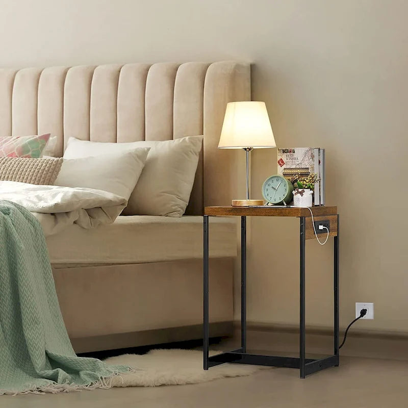 Ensemble de tables de chevet avec station de recharge